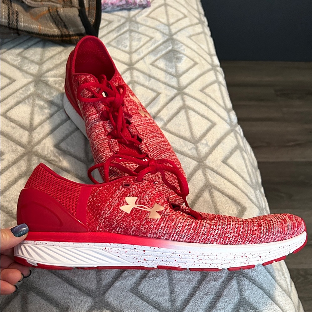 Under Armour Men’s Vibrant Red Athletic Shoes running size 12 like new